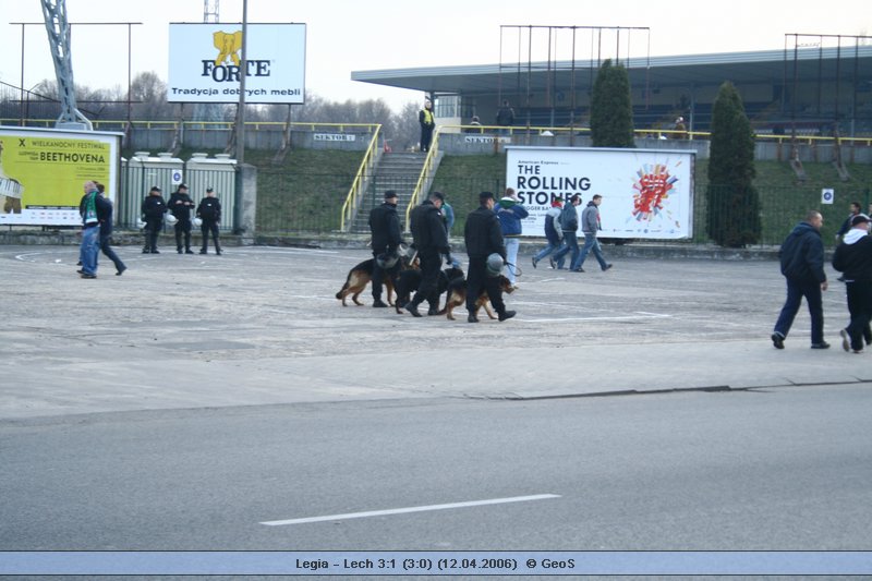 Legia Warszawa - Lech Poznań 3:1 (3:0) (12.04.2006)  © GeoS -> [ IMG_5276 ]