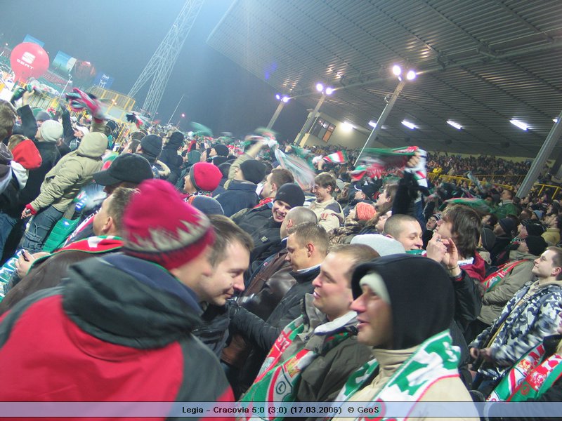 Fotorelacja: Legia - Cracovia 5:0 (3:0) (17.03.2006)  © GeoS -> [ IMG_2561 ]