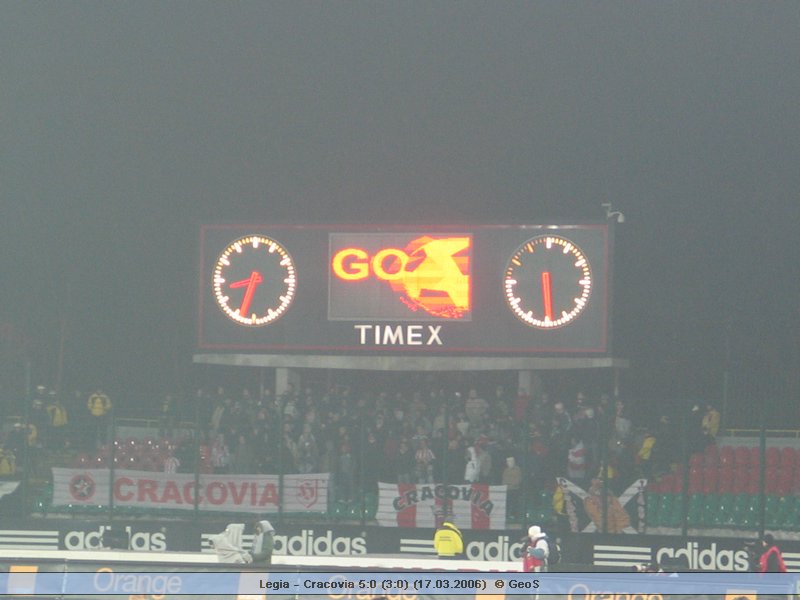 Fotorelacja: Legia - Cracovia 5:0 (3:0) (17.03.2006)  © GeoS -> [ IMG_2571 ]