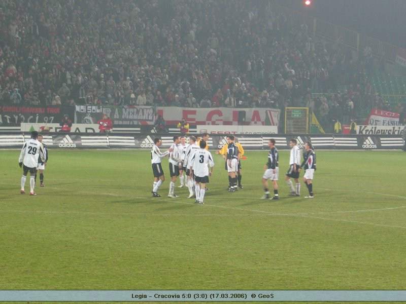 Fotorelacja: Legia - Cracovia 5:0 (3:0) (17.03.2006)  © GeoS -> [ IMG_2635 ]