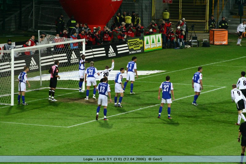Legia Warszawa - Lech Poznań 3:1 (3:0) (12.04.2006)  © GeoS -> [ IMG_5527 ]